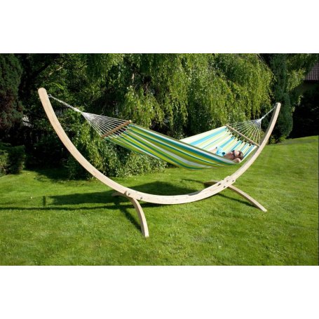 Mexicana Caribe Beach ja teline, perheriippumatto päätypuilla on mainio, ilmava, kestävä ja ennenakaikkea mukava vaikka kolmelle