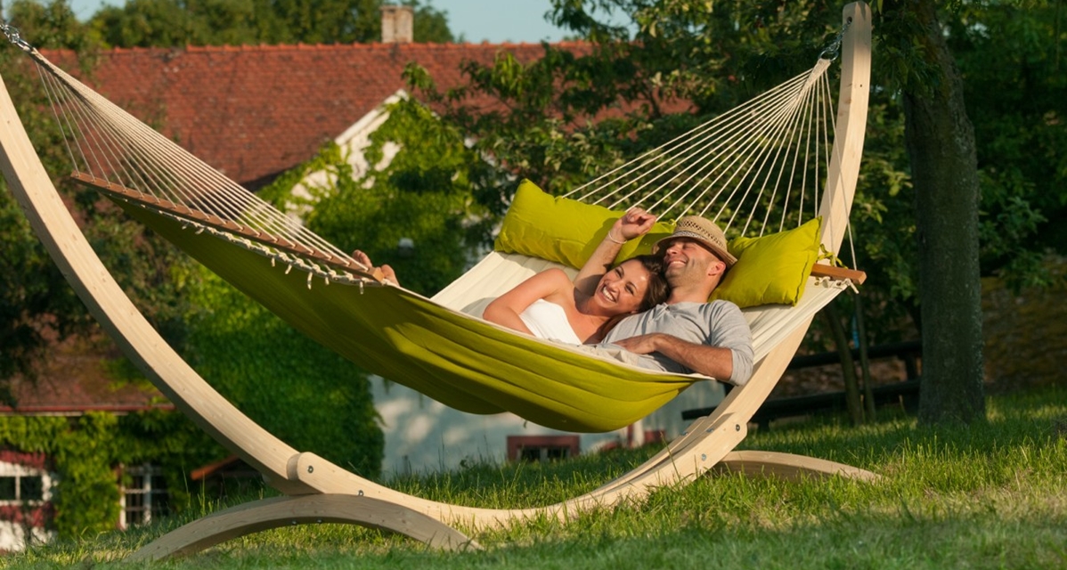 Riippumatot ja telineet